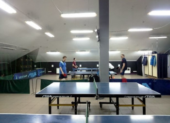 Клуб настольного тенниса в центре Киева